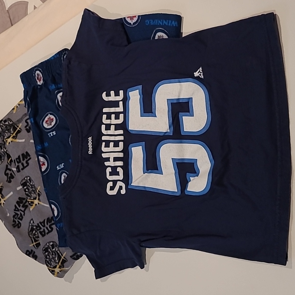 Winnipeg Jets Star Wars 4 item Bundle